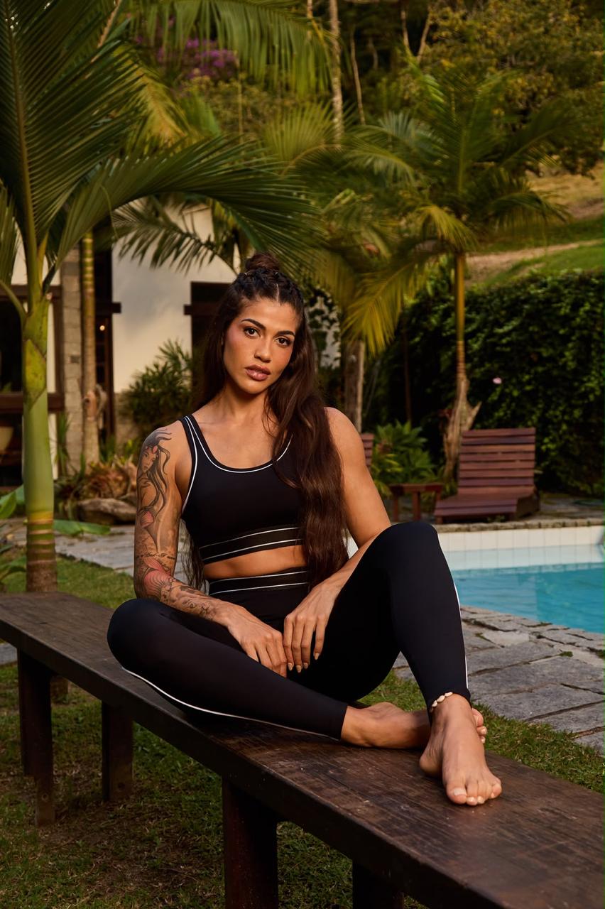 LEGGING EARTH